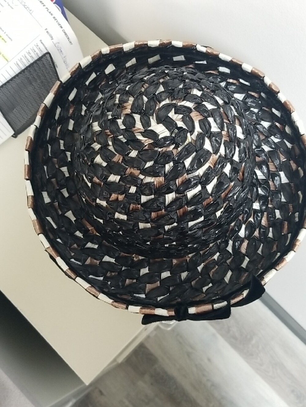 Vintage Woven Black, Ivory, Brown Women's Fashion Hat - Picture 2 of 7